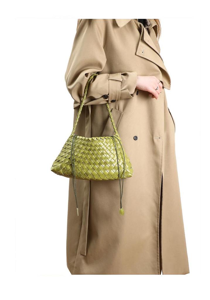 Borsa intrecciata fatta a mano: Borsa a Tote Retro alla Moda, Versatile da Portare Sottobraccio o a Spalla, Perfetta per Mamma e Bambino.