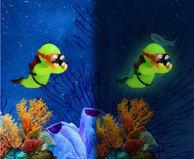 Aquarium Desktop Small Fish Tank Decoration Ornament Diver Floating Creative PVC Doll