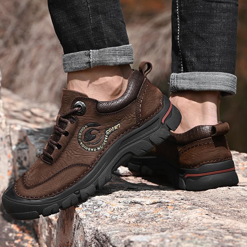 Brown Leather Hiking Shoes Men Outdoor Mountaineering Men's Trekking Shoes Non-slip Rock Climbing Shoes zapatillas de hombre