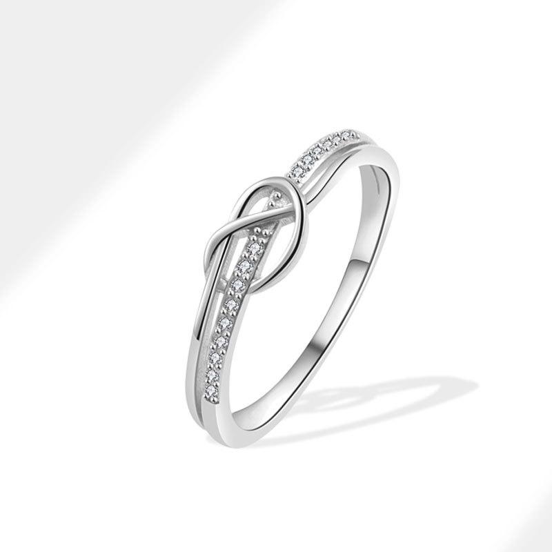 Affordable Luxury Niche-design Ring for Women Stylish Unique Knotted Plain Band Ring for The Ring Finger