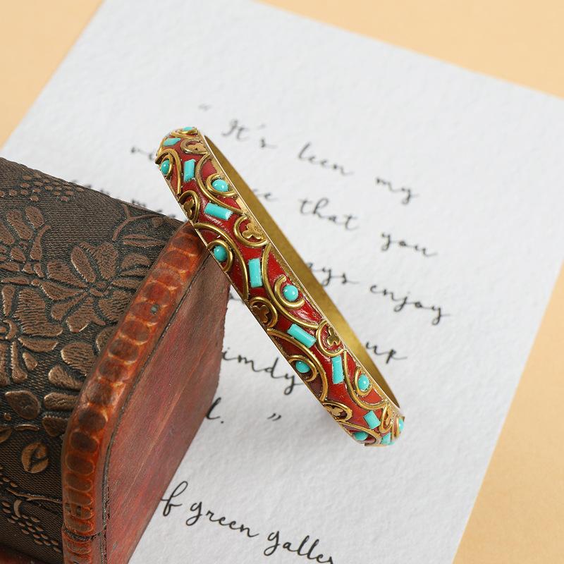 Tibetan Nepalese Bracelet Vintage Brass Inlaid Turquoise Xizang Handmade Bracelet Exotic Accessories for Men and Women