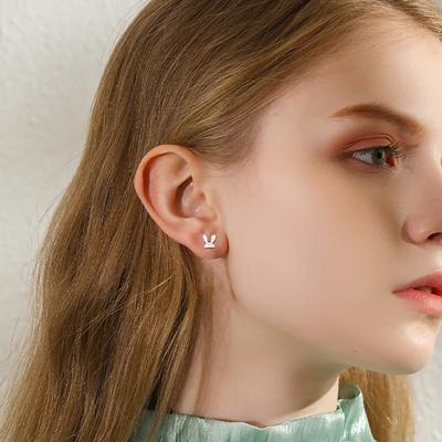 Kaninchen Ohrstecker weibliche einfache süße asymmetrische Kaninchen Ohrringe exquisite Flash Diamant Zirkon