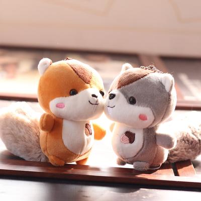 Niedlicher kleiner Eichhörnchen-Anhänger, Plüsch-Spielzeugpuppe, Cartoon-Mini-Puppe, zum Aufhängen an der Tasche, Schlüsselanhänger