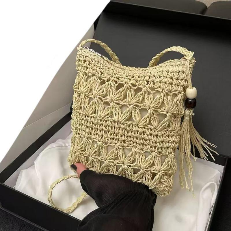

Handwoven single shoulder versatile literary hollow niche fringed mobile phone bag high value crossbody 18*23*3 бежевый