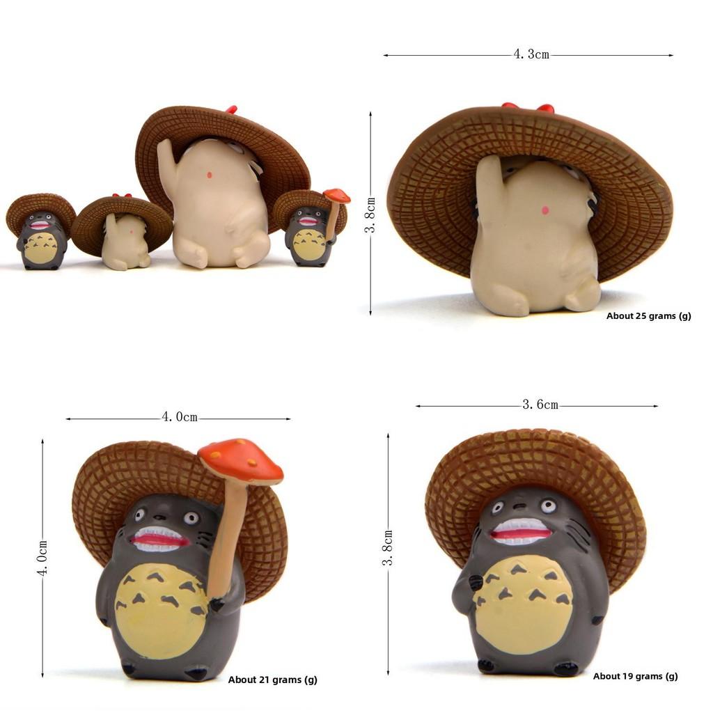 Cartoon My Neighbor Totoro Small Resin Sculpture With Straw Hat For Miniature Landscaping And Gift Use