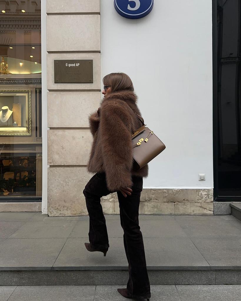 Khaki Faux Fur Long Sleeve Coat - 2025 European/American Autumn/Winter Fashion, Turn-Down Collar, Versatile Style.