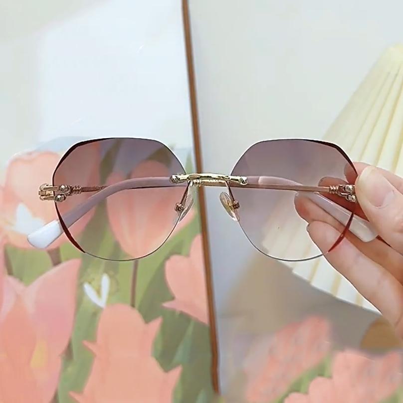 Ultraleichte randlose Lesebrille für Alterssichtigkeit Brille mit Dioptrie +1.0+1.5+2.0+2.5+3.0+3.5+4.0 Blaulichtfilter-Brille