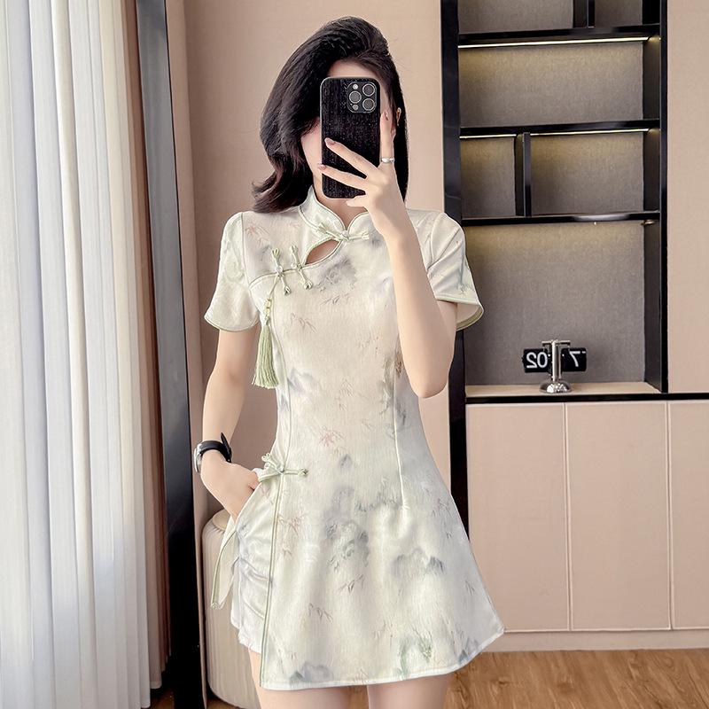 Summer Women's Chinese-Style Qipao Suit: Elegant Dress and Shorts Set