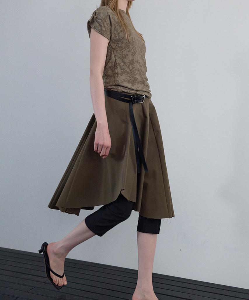 Unessin Asymmetric Cutting Midi Skirt_Khaki