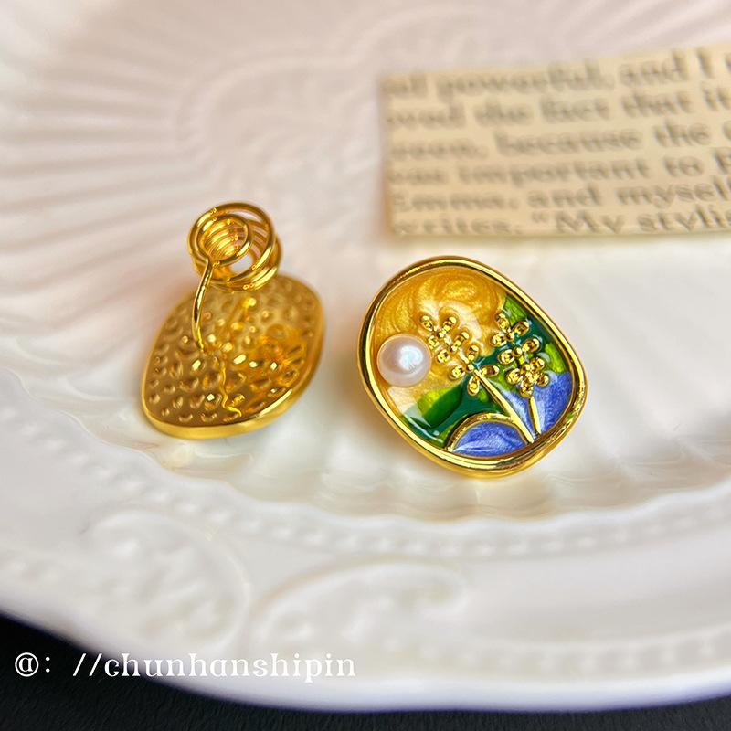 New Chinese retro color oil painting ear clips without ear piercings, high-end flower creative enamel freshwater pearl earrings for women