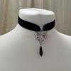Retro Gothic Vampire Bat Black Crystal Pendant Velvet Choker Necklace for Men Women Halloween Party Cosplay Punk Jewelry Gift