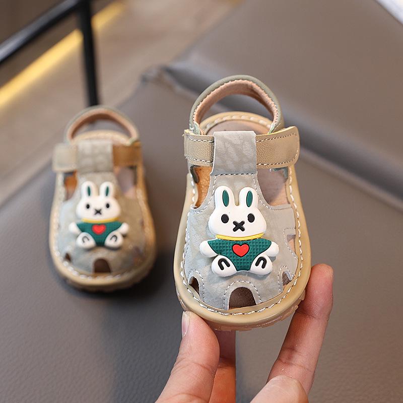 Infant Non-Slip Soft Sole Squeaky Sandals for Boys and Girls, Ages 0-3