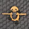 Hot-selling Cute Animal Autumn and Winter Sweater Wooden Brooch Clothing Pin Three-dimensional High-end Decorative Accessory Buckle