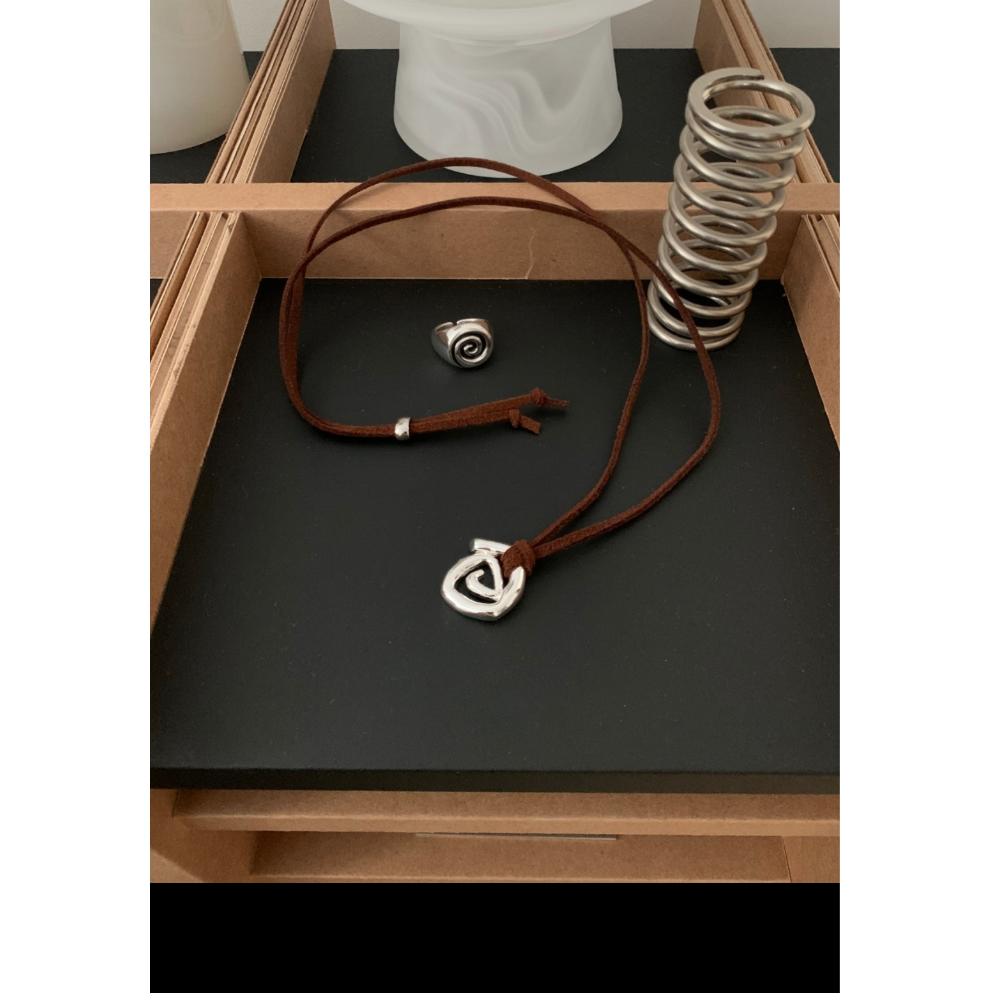 

Spiral Silver Ring & Knot Pendant Necklace Set Spiral Silver Ring & Knot Pendant Necklace Set