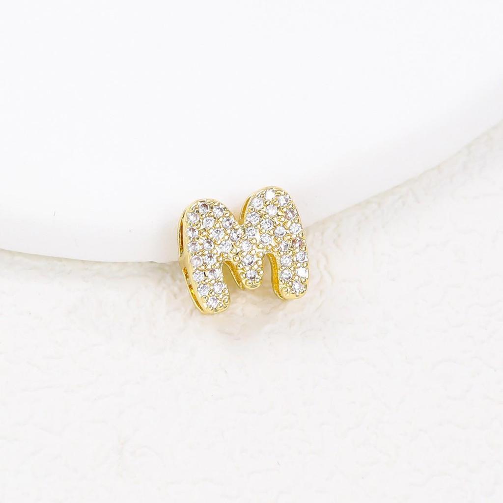 Hot-Selling 26-Letter Zirconia Pendant Necklace with Diamond Cute Design