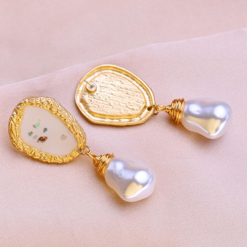 KNIKOO Boucles d'oreilles longues géométriques pour femmes, bijoux à la mode en perles de fleurs, cadeaux de fête de mariage, boucles d'oreilles pendantes