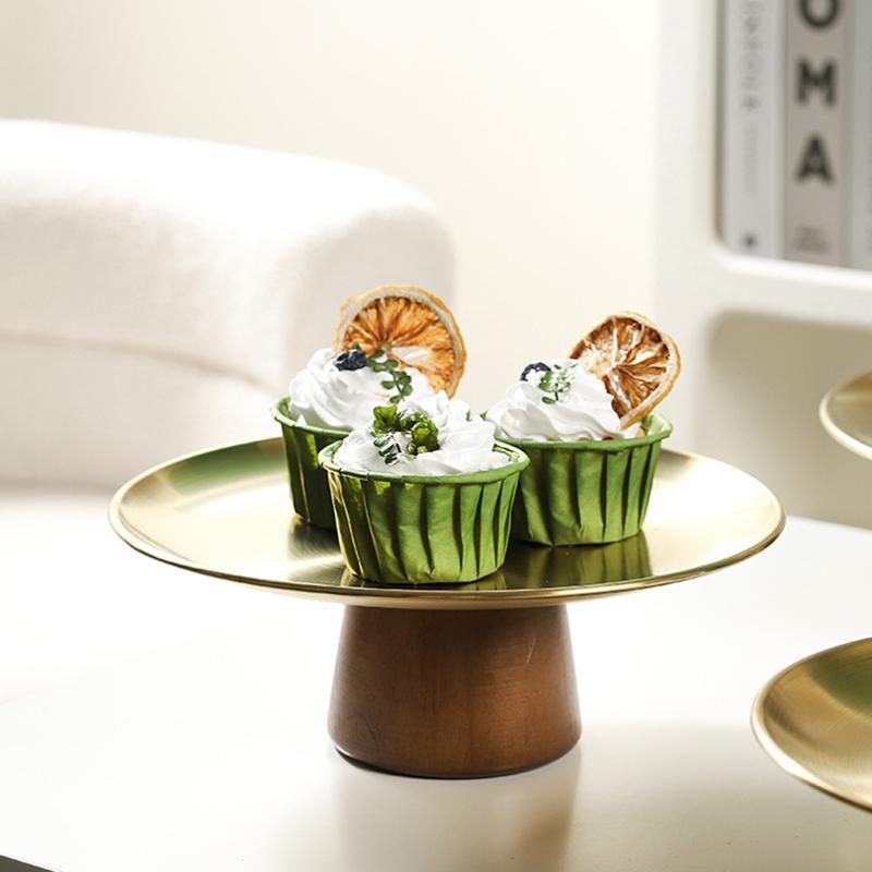 WIKHOSTAR Stainless Steel Cake Tray Wooden Base Fruit Display Plate Dessert Plate Dining Table Home Decoration Ornaments