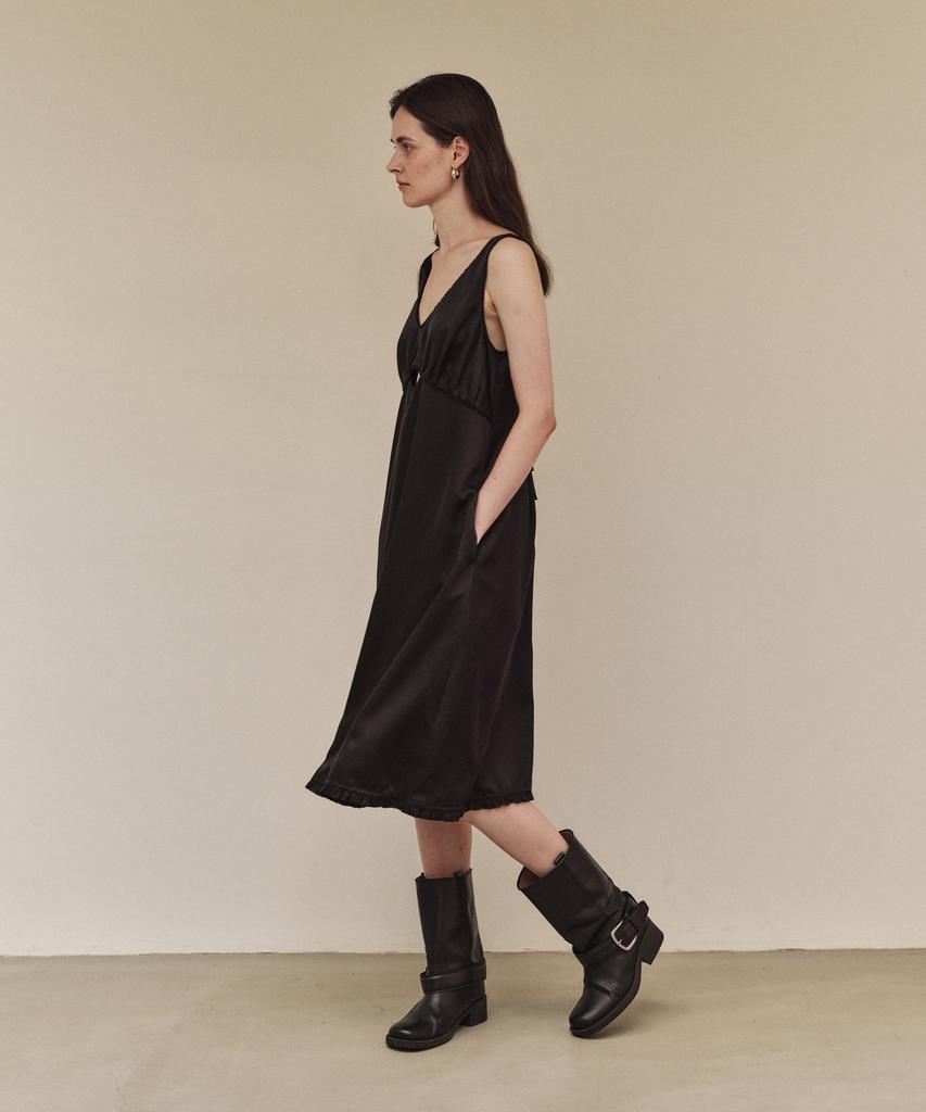 LEUNI Emma Satin Shirred Dress - Black