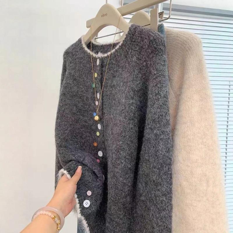 Grey round neck long sleeve knitted cardigan sweater jacket women's new small wear soft waxy loose top
