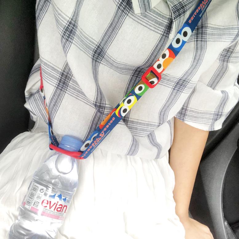 

1Pc Открытый бутылка воды Пряжка Шнур Портативный диагональный ремешок Веревка Ручная работа Фонарик Пряжки