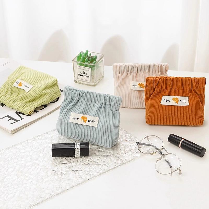 1Pc Corduroy Clover Storage Bag Handheld Bag Bullet Storage Bag Lipstick Cosmetics Storage Bag Convenient Mini Wallet