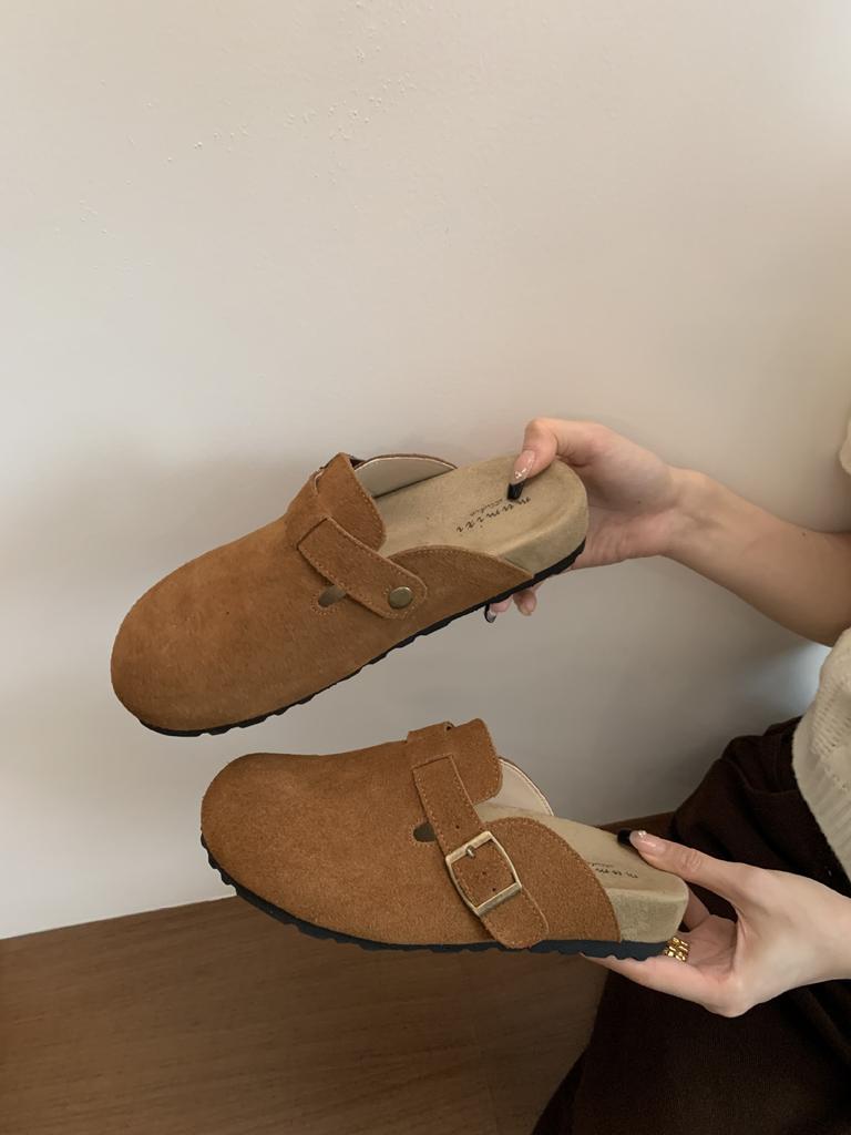 Baotou Drag Women's Thick-soled Outer Wear Versatile Retro 2025 Autumn New Soft-soled Casual Birkenstocks Flat-soled Half-slippers