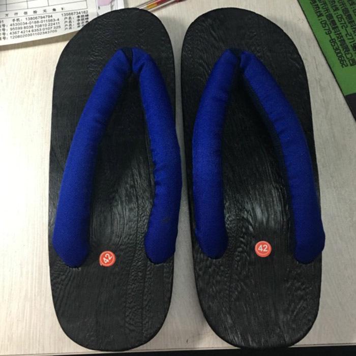 Men's Lightweight Paulownia Wood Clogs - Comfortable & Casual Slippers