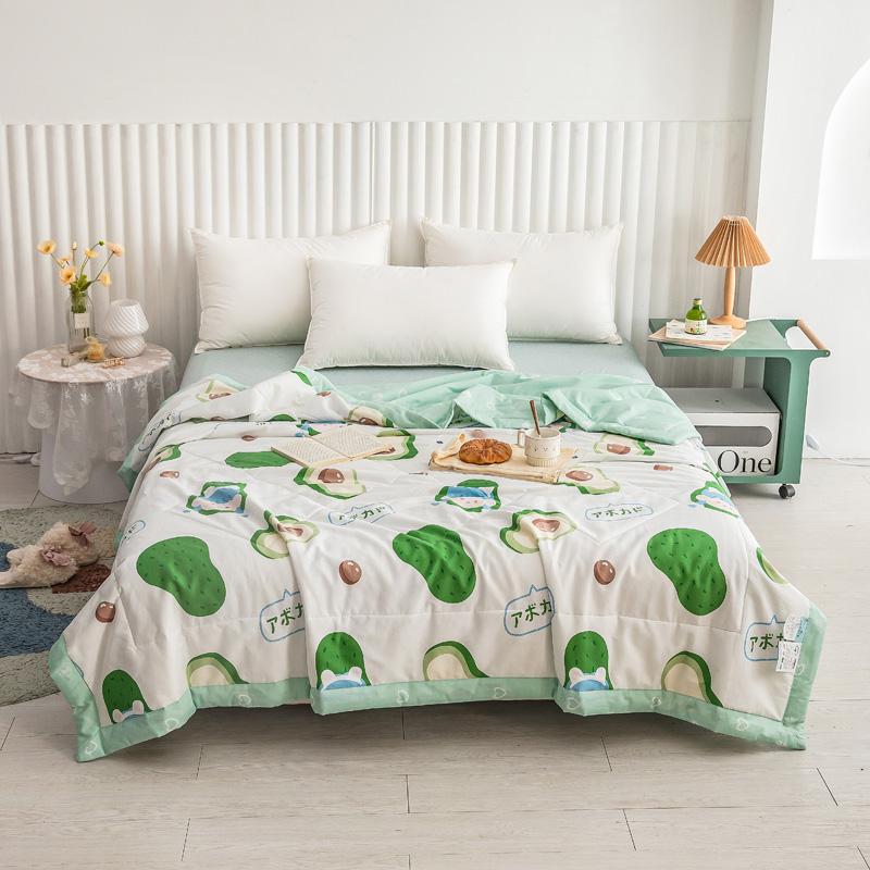 Funny Cartoon Bear Quilt Cotton Summer Air Conditioning Quilted Quilt Soft Skin-friendly Breathable Multifunction Thin Blanket