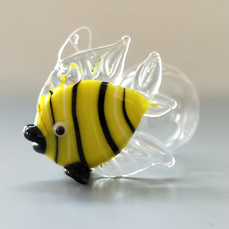 1 Stück Europäischer Stil Meerestier Winzige Statue Fisch Schwebendes Glas Tropischer Fisch Mini Figur Anhänger Aquarium Dekoration