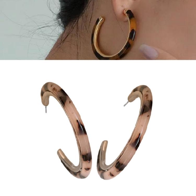 Fashionable Leopard Round C Hoops Earrings Designs for Comfortable and Styles Suitable for Any Occasions Outfits