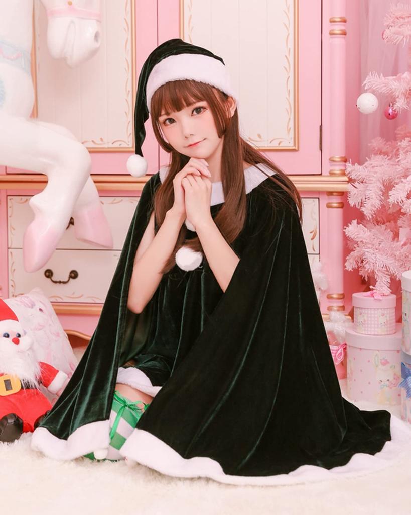 Milky Time 3-Piece Christmas Santa Costume Set for Women, Adult Santa Claus with Poncho Sleeves (Green, Size M)