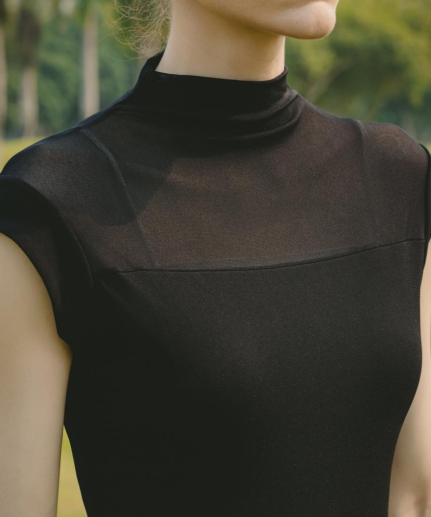 OBER GOLF Soft Mesh Cap Sleeve Base Top (Black)