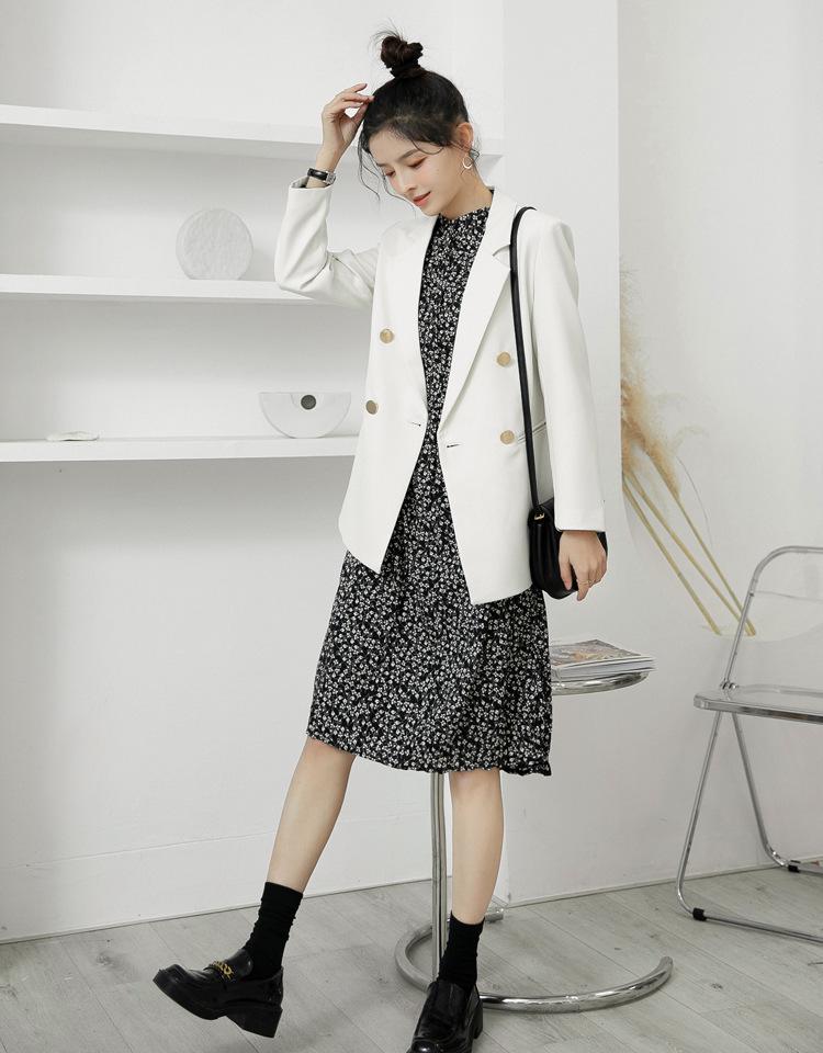 2025 Women's Creamy White British Style Casual Suit Jacket with Metal Buttons