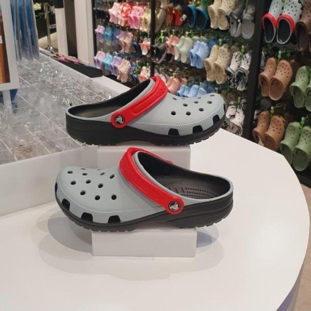 

Crocs Hc06 Classic Retro Sports Clog Classic Retro Sports Clog 21 Grey/M4W6 (230)