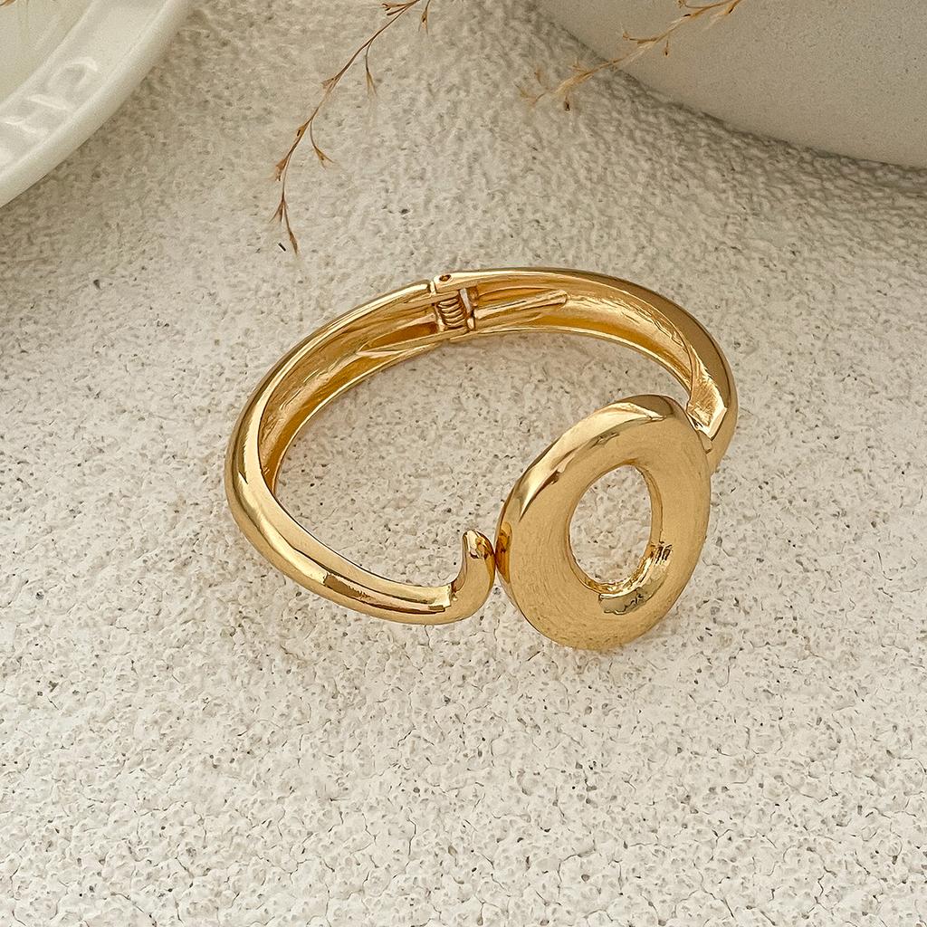 Ingemark Exaggerated Vintage Metal Wide Cuff Bangles Gold Color Geometric Hip Hop Bangles For Women Men Aesthetics Jewelry Gift