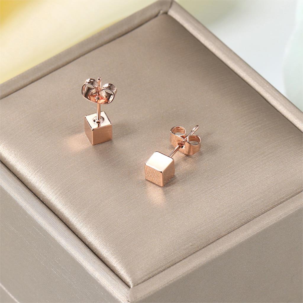 Simple Cute Cube Shaped Geometric Stud Earrings For Women Rose Gold For Female Daily Party Gift Jewelry E536