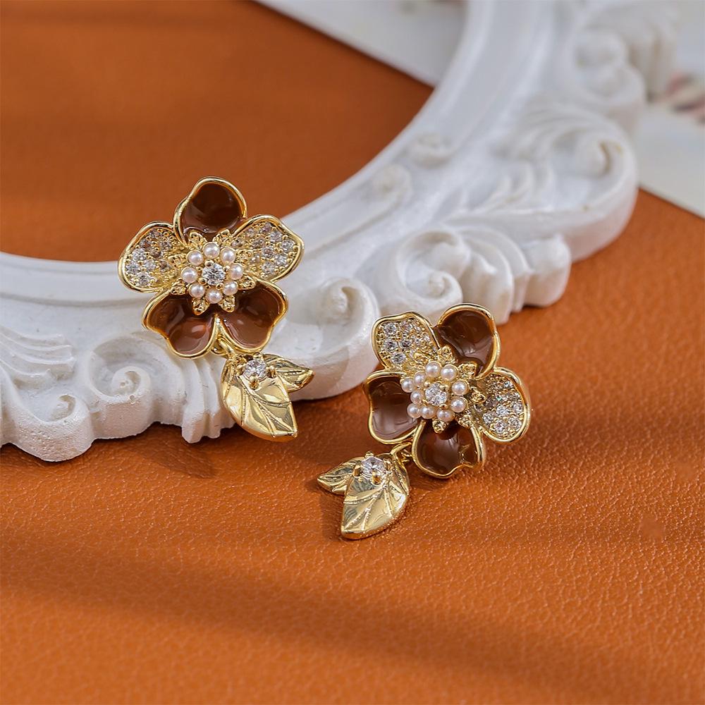 

Серьги-пусеты Maillard Retro Flower: Позолоченная медь с цирконом, элегантная мода высокого класса для женщин