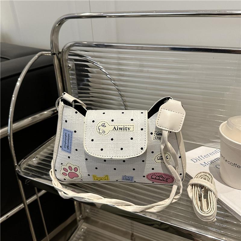 Casual polka dot beautiful new versatile commuter cute shoulder messenger bag women's bag