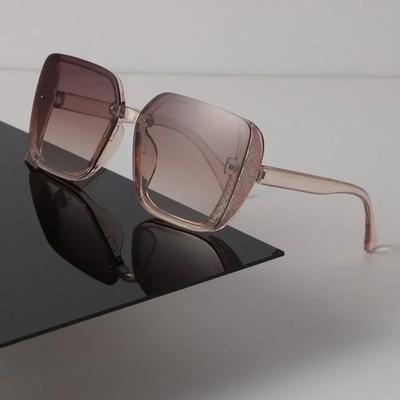 Lunettes de soleil Femmes Mode Hommes Design Carré Lunettes de Soleil Vintage Féminin Masculin Monture en Plastique Élégant