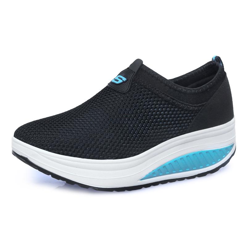 Women Mesh Shoes Outdoor Travel Oversized Swing Shoes Thick Soled Sports Wedge Shoes Casual Mid Heel Breathable Comfortable
