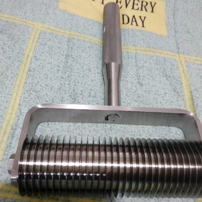 Rou Jia Mo Roller Gelaagde Deegsnijder met Deegroller voor Deeg Versnipperen