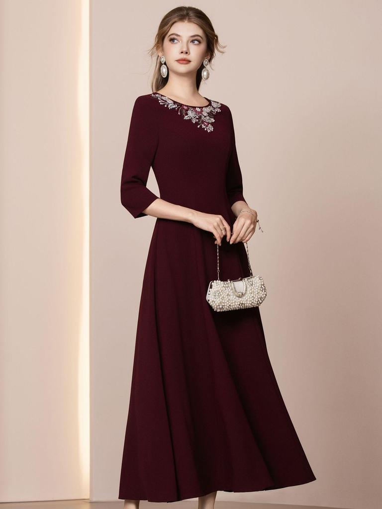 Zhilian Angola Red Handmade Rhinestone Seven-Sleeve High-Waist A-Line Long Dress (Spring 2026)