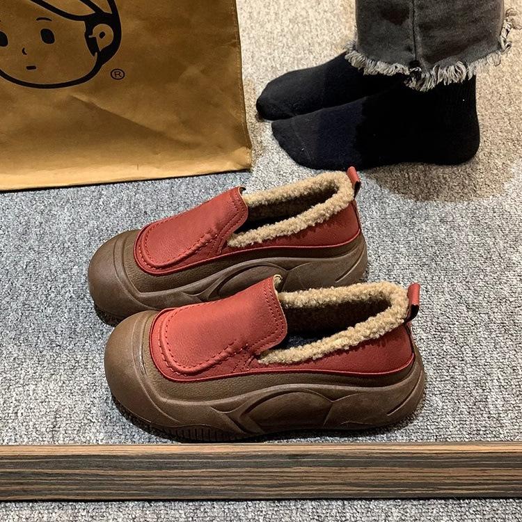 Fleece warm thick-soled fluffy shoes for women in the autumn and winter of 2025, new outer cotton shoes, one pedal, casual Doudou shoes