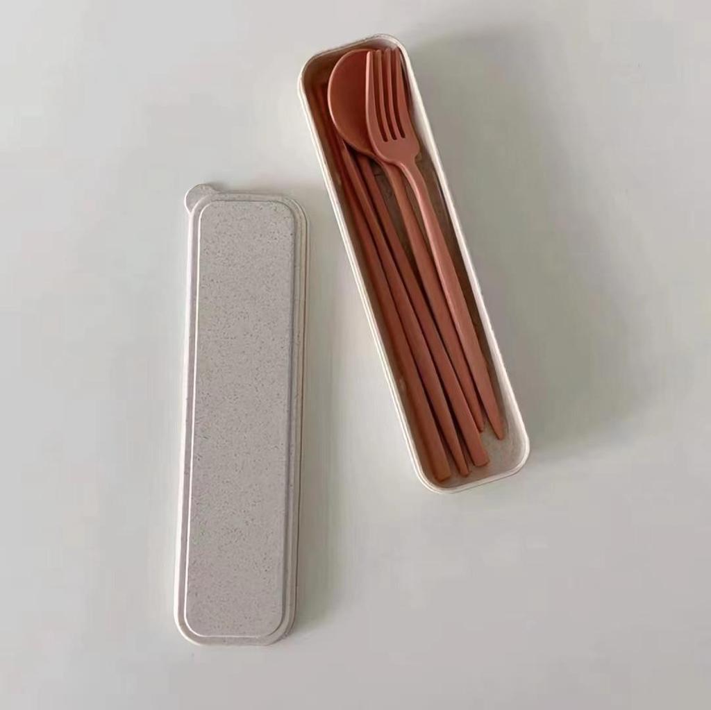 4 Pcs Wheat Straw Dinnerware Set Portable Tableware Knife Fork Spoon Eco-Friendly Travel Cutlery Set Utensil Box Chopsticks Set