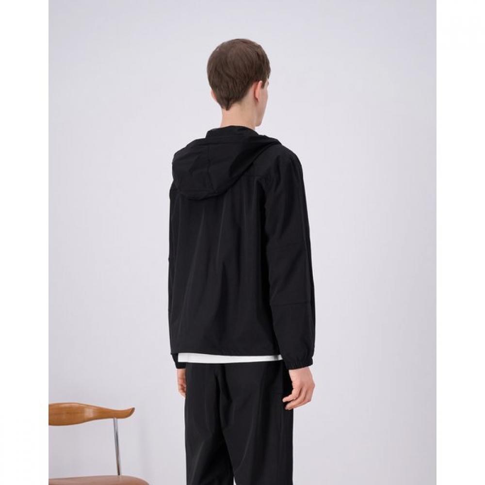 Guess Windbreaker With Hood Nylon Stretch Mo2w9880