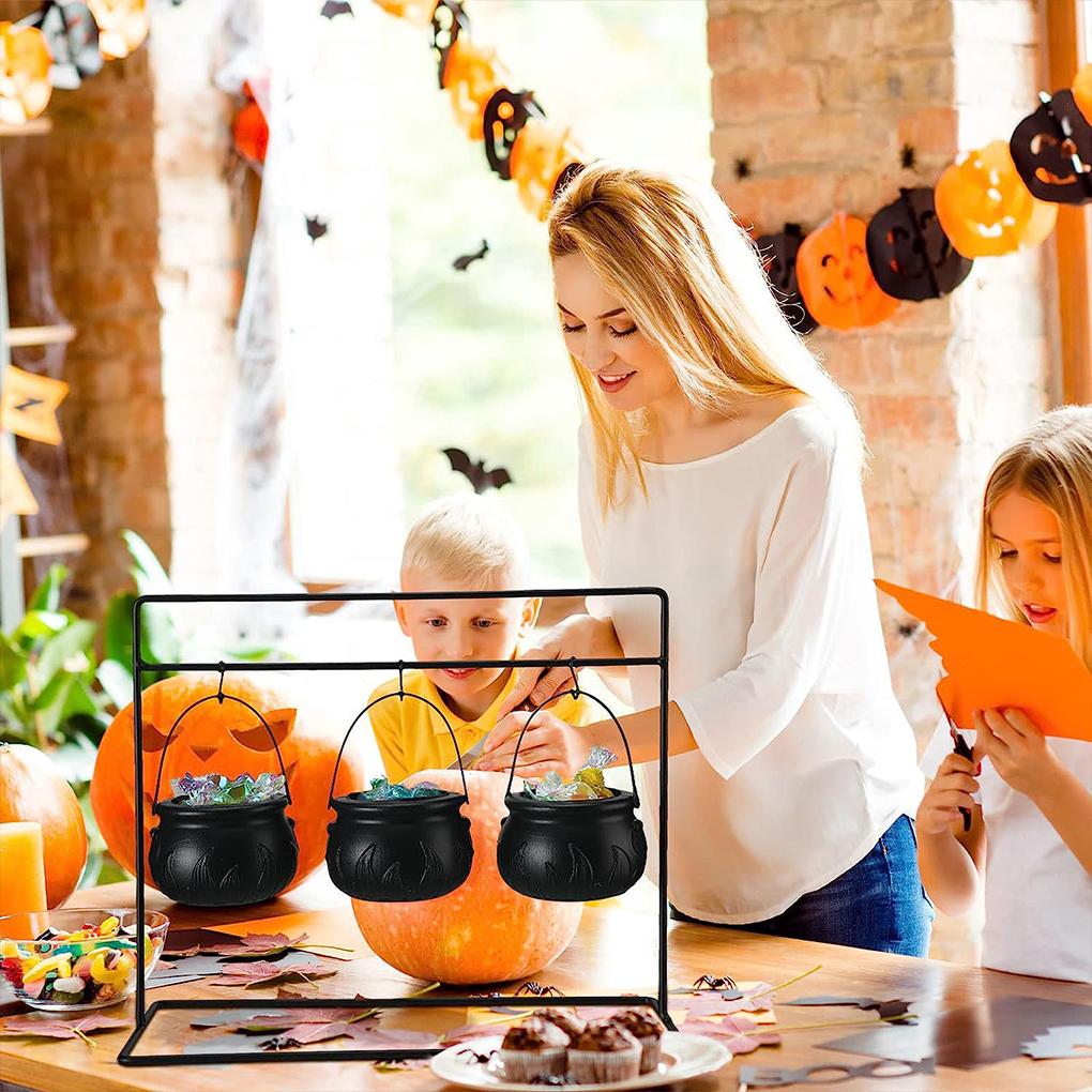 3x sada plastových kotlíků s cukrovými omáčkami a popcornem na halloweenské párty, černé plastové kotlíky