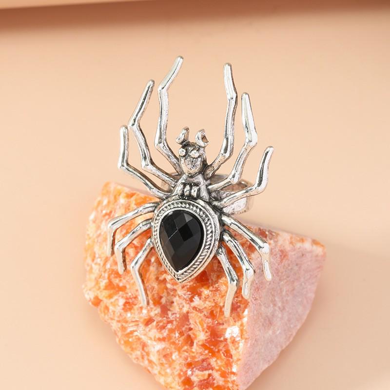 European and American Stylish Spider Ring: Versatile Animal Jewelry for Halloween