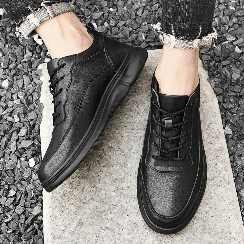 Fashion 2025 New Genuine Leather Board Shoes Mens Spring Autumn Casual Leather Office Shoes Comfy Outdoor Designer Thick Bottom Shoes