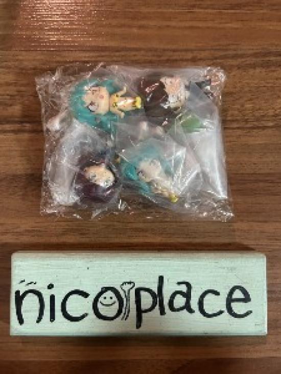 TV Anime Urusei Yatsura Narabundesu. Complete Set of 5 Gashapon (Capsule Toys)