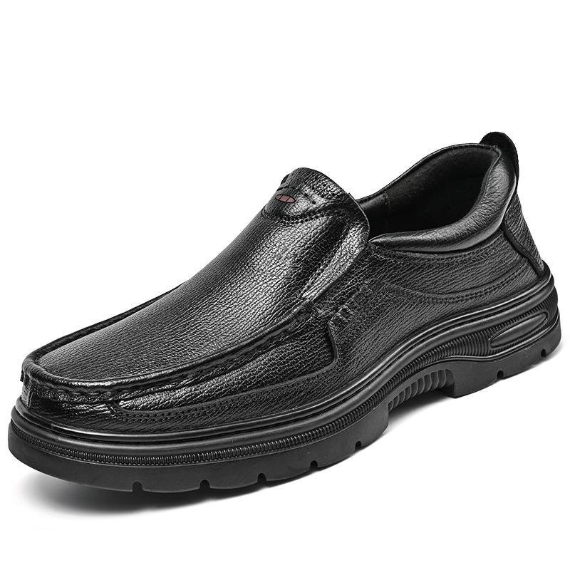 

2025 внешняя торговля 2025 популярная мужская кожаная обувь осень и зима новая бархатная теплая повседневная мужская обувь 45